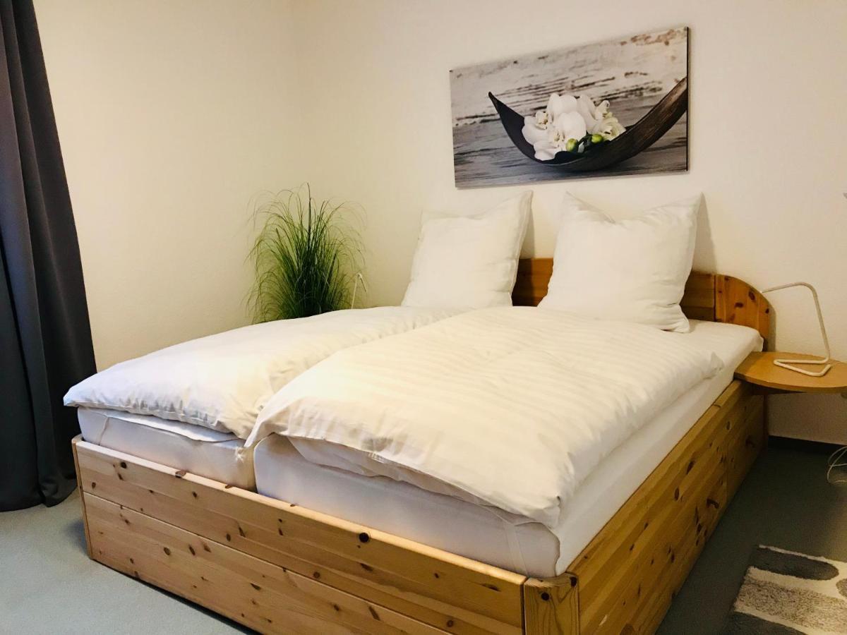 Grosse Wohnung - Kamin - Balkon - Boxspringbett - Skiwiese Braunlage Exterior photo